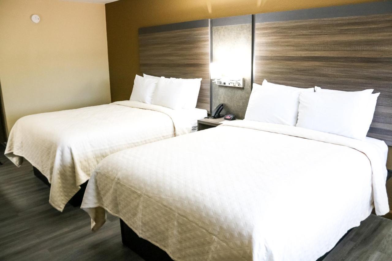 Rodeway Inn Phenix City Exteriör bild