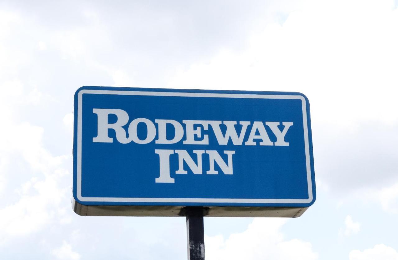 Rodeway Inn Phenix City Exteriör bild